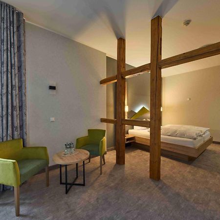 Brauhaus Zum Loewen Hotell Mühlhausen Exteriör bild
